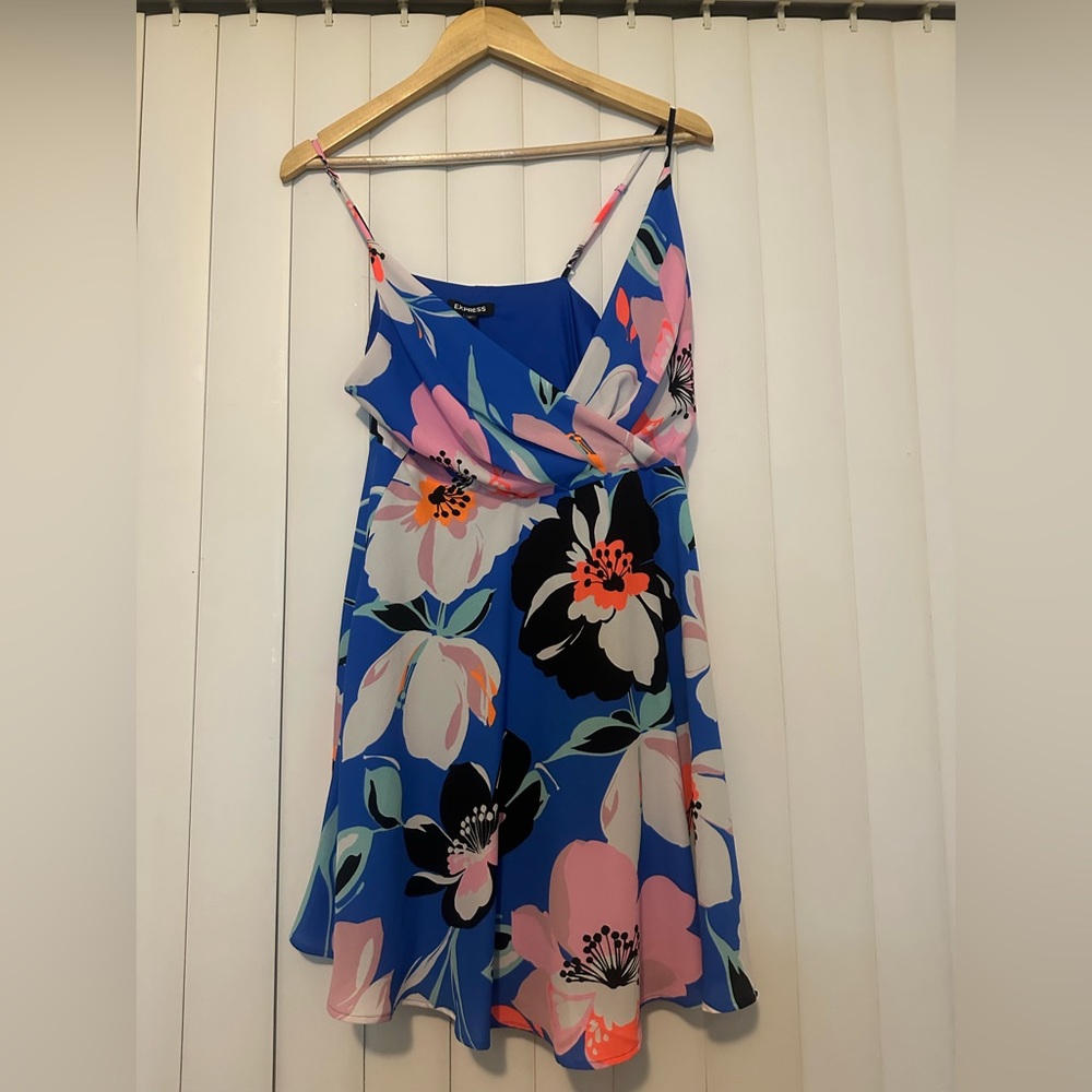 Express dress